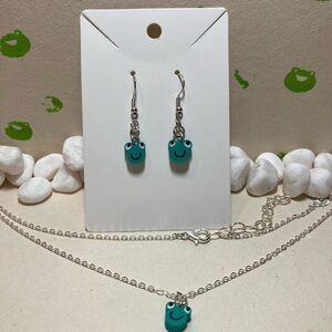 Handmade frog earrings and necklace. Cute